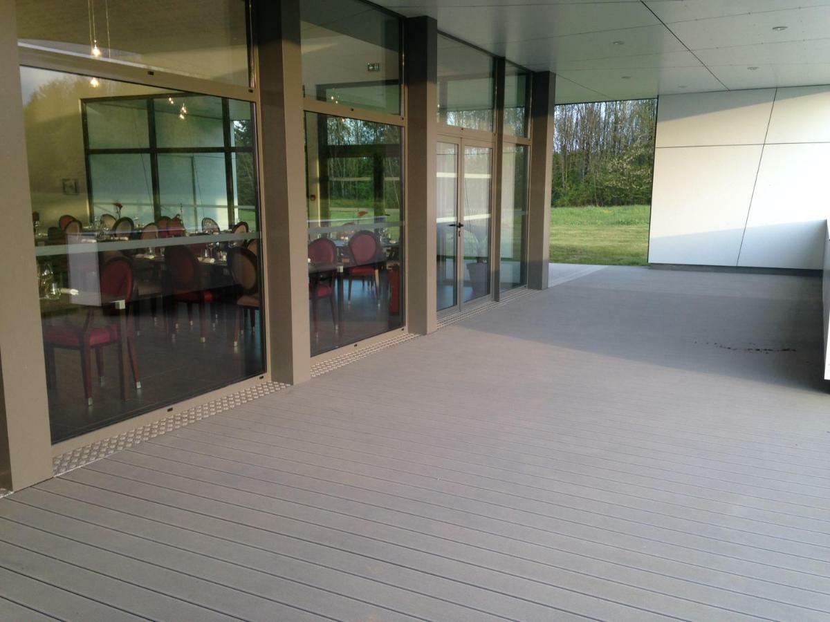 Hotel - Restaurant La Claire Foret Morhange Esterno foto